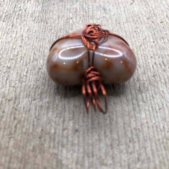 Marbled Agate Russet Brown Swirl Wire Wrapped Necklace Pendant - Picture 4 of 5